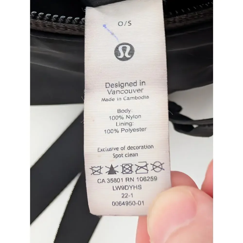 Lululemon All Night Festival Bag 5L *Large Black Crossbody Purse - Picture 7 of 9